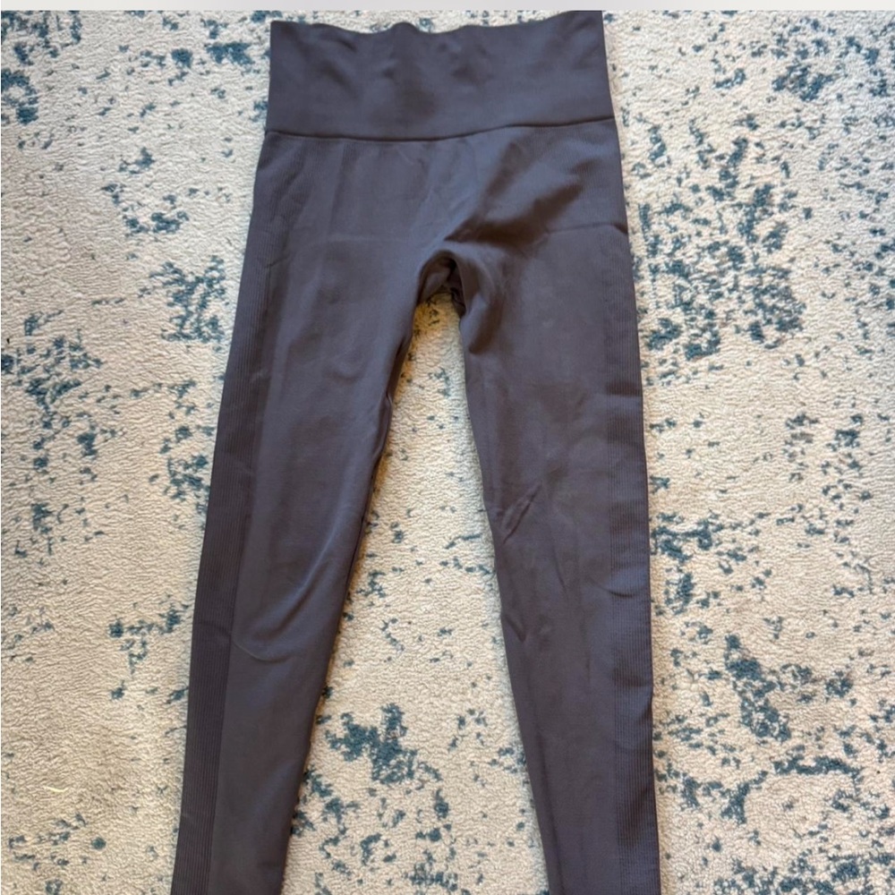 SET Active Gray Leggings